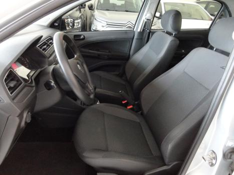 VOLKSWAGEN Voyage 1.0 4P FLEX, Foto 9