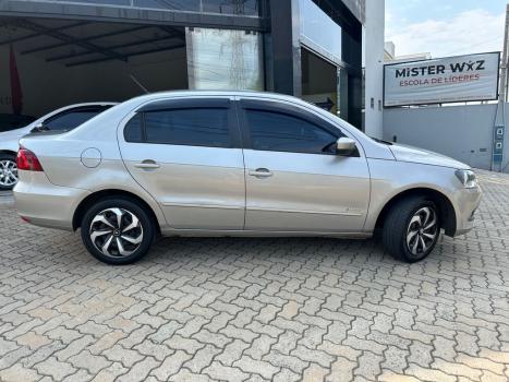 VOLKSWAGEN Voyage 1.6 4P FLEX, Foto 3