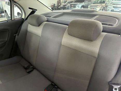 VOLKSWAGEN Voyage 1.6 4P FLEX, Foto 14