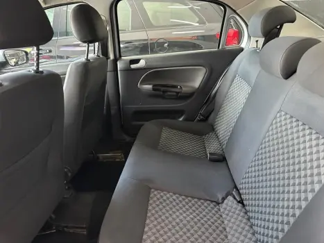 VOLKSWAGEN Voyage 1.0 4P FLEX, Foto 10