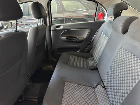 VOLKSWAGEN Voyage 1.0 4P FLEX, Foto 10