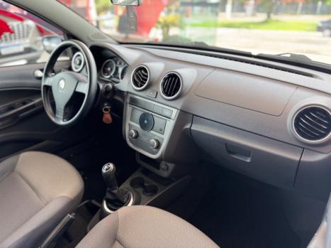 VOLKSWAGEN Voyage 1.6 4P TREND FLEX, Foto 14