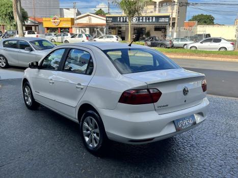 VOLKSWAGEN Voyage 1.0 4P FLEX, Foto 3