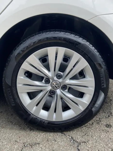 VOLKSWAGEN Voyage 1.0 4P FLEX, Foto 8