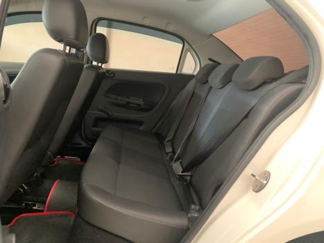 VOLKSWAGEN Voyage 1.6 4P FLEX MSI AUTOM�TICO, Foto 12