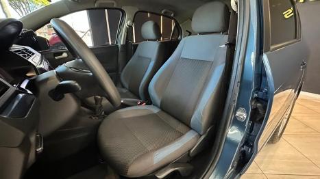 VOLKSWAGEN Voyage 1.6 4P COMFORTLINE FLEX, Foto 10