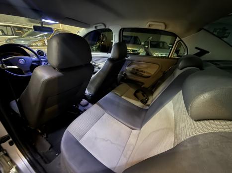 VOLKSWAGEN Voyage 1.0 4P FLEX, Foto 5