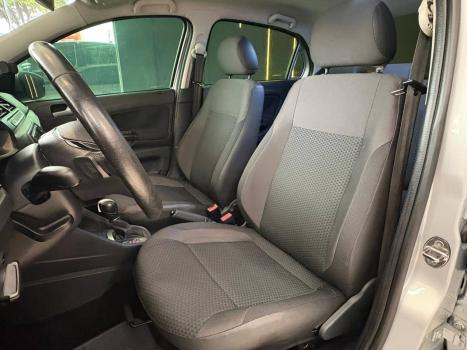 VOLKSWAGEN Voyage 1.6 4P FLEX AUTOM�TICO, Foto 15