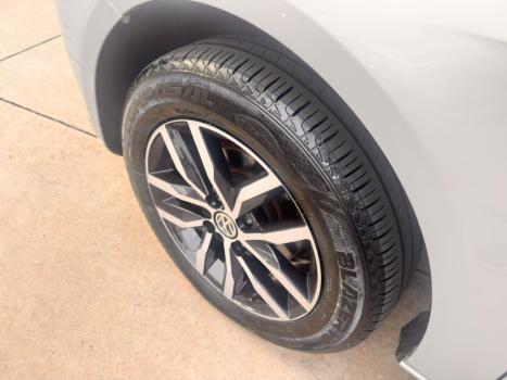 VOLKSWAGEN Voyage 1.6 4P TREND FLEX, Foto 9