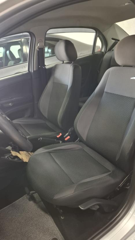 VOLKSWAGEN Voyage 1.6 4P FLEX MSI, Foto 9