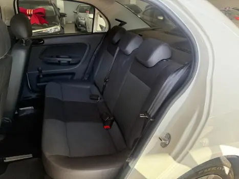 VOLKSWAGEN Voyage 1.0 4P FLEX, Foto 9
