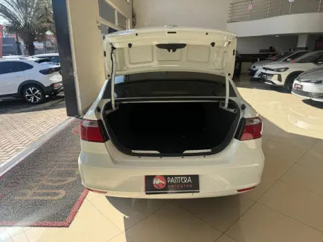 VOLKSWAGEN Voyage 1.0 4P FLEX, Foto 10