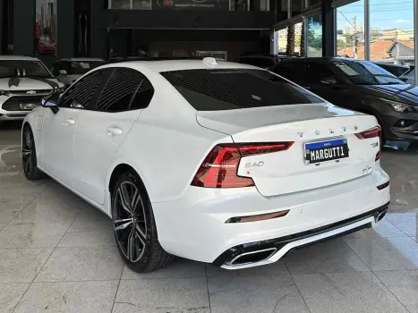 VOLVO S60 2.0 16V 4P T8 R-DESIGN H�BRIDO AUTOM�TICO, Foto 7