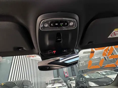 VOLVO S60 2.0 16V 4P T8 R-DESIGN H�BRIDO AUTOM�TICO, Foto 18