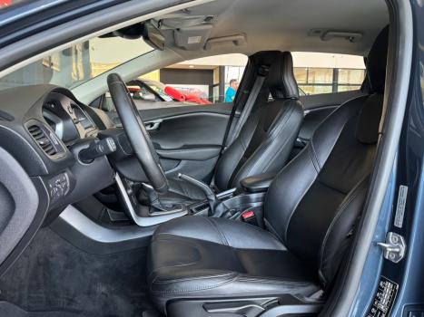 VOLVO V40 2.0 4P T4 KINETIC TURBO AUTOM�TICO, Foto 15