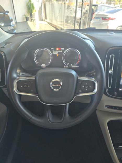 VOLVO XC40 2.0 16V 4P T5 TURBO MOMENTUM AWD GEARTRONIC AUTOM�TICO, Foto 5