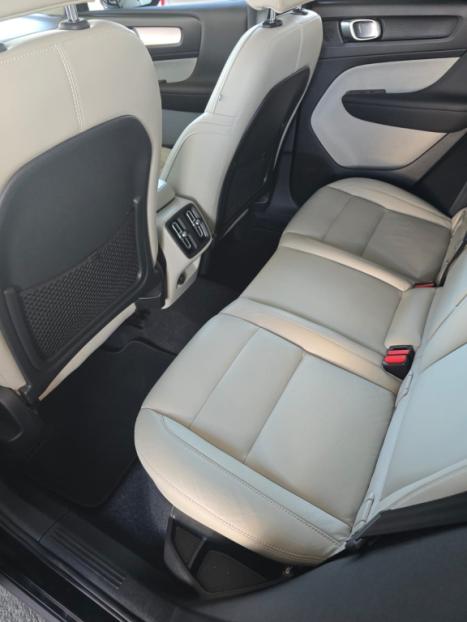 VOLVO XC40 2.0 16V 4P T5 TURBO MOMENTUM AWD GEARTRONIC AUTOM�TICO, Foto 7