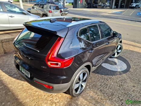 VOLVO XC40 2.0 16V 4P T5 TURBO MOMENTUM AWD GEARTRONIC AUTOM�TICO, Foto 3