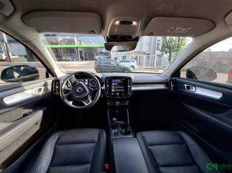 VOLVO XC40 2.0 16V 4P T5 TURBO MOMENTUM AWD GEARTRONIC AUTOM�TICO, Foto 6