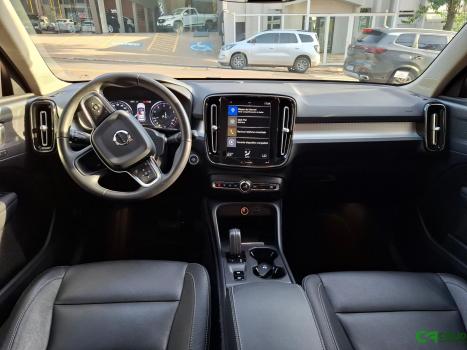 VOLVO XC40 2.0 16V 4P T5 TURBO MOMENTUM AWD GEARTRONIC AUTOM�TICO, Foto 7
