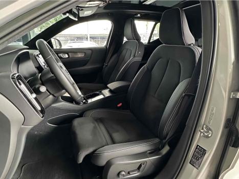 VOLVO XC40 , Foto 16