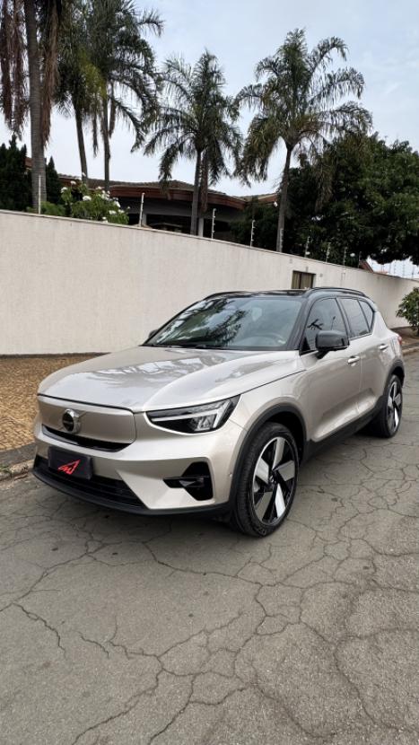 VOLVO XC40 P6 RECHARGE ELECTRIC PLUS AWD, Foto 1