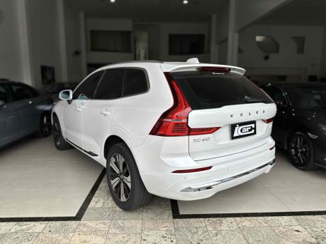 VOLVO XC60 2.0 16V 4P T8 RECHARGE HBRIDO INSCRIPTION EXPRESSION AWD TURBO GEARTRONIC AUTOMTICO, Foto 4