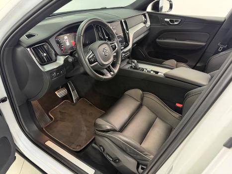 VOLVO XC60 2.0 16V 4P T8 HYBRID R-DESIGN AWD GEARTRONIC AUTOM�TICO, Foto 3