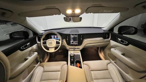 VOLVO XC60 2.0 16V 4P T8 RECHARGE ULTIMATE AWD GEARTRONIC AUTOM�TICO, Foto 11