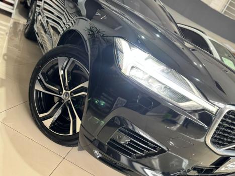 VOLVO XC60 2.0 16V 4P T8 HYBRID R-DESIGN AWD GEARTRONIC AUTOM�TICO, Foto 4