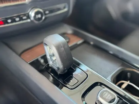 VOLVO XC60 2.0 16V 4P T8 RECHARGE HÍBRIDO PLUS AWD TURBO GEARTRONIC AUTOMÁTICO, Foto 15