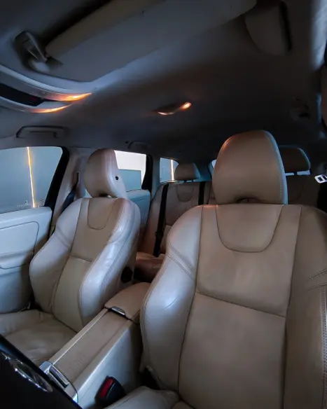 VOLVO XC60 2.0 4P COMFORT T5 TURBO AUTOM�TICO, Foto 11
