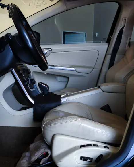 VOLVO XC60 2.0 4P COMFORT T5 TURBO AUTOM�TICO, Foto 15