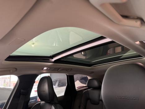 VOLVO XC60 2.0 4P D5 INSCRIPITIUM DIESEL AWD GEARTRONIC, Foto 11