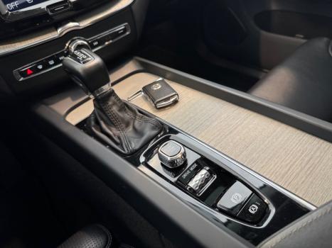 VOLVO XC60 2.0 4P D5 INSCRIPITIUM DIESEL AWD GEARTRONIC, Foto 16