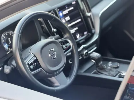 VOLVO XC60 2.0 4P T5 MOMENTUM TURBO AUTOMTICO, Foto 9