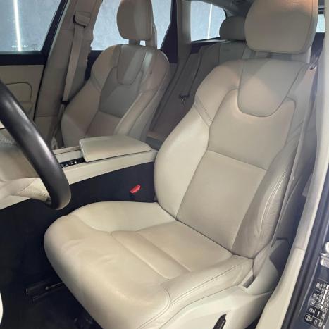 VOLVO XC60 2.0 4P T5 MOMENTUM TURBO AUTOMÁTICO, Foto 8 VOLVO XC60 2.0 4P T5 MOMENTUM TURBO AUTOMÁTICO, Foto 8