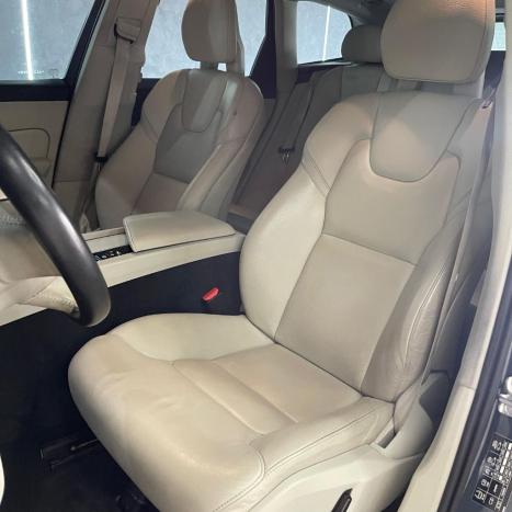 VOLVO XC60 2.0 4P T5 MOMENTUM TURBO AUTOM�TICO, Foto 13