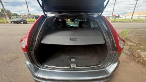 VOLVO XC60 2.0 4P T5 MOMENTUM TURBO AUTOMÁTICO, Foto 11
