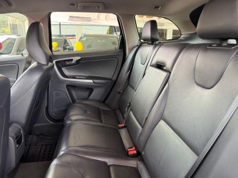 VOLVO XC60 2.0 T5 4P KINETIC DRIVE-E AUTOMTICO, Foto 9