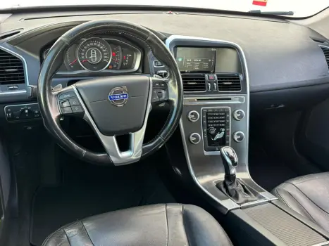 VOLVO XC60 2.0 T5 4P KINETIC DRIVE-E AUTOM�TICO, Foto 5