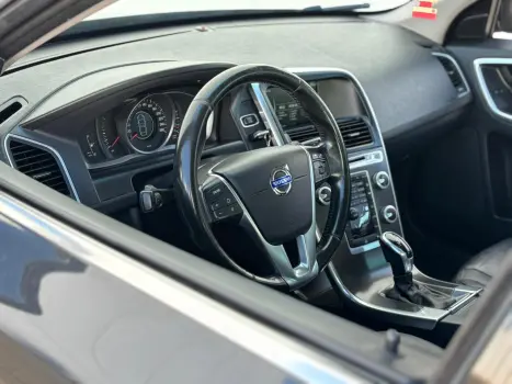 VOLVO XC60 2.0 T5 4P KINETIC DRIVE-E AUTOM�TICO, Foto 10