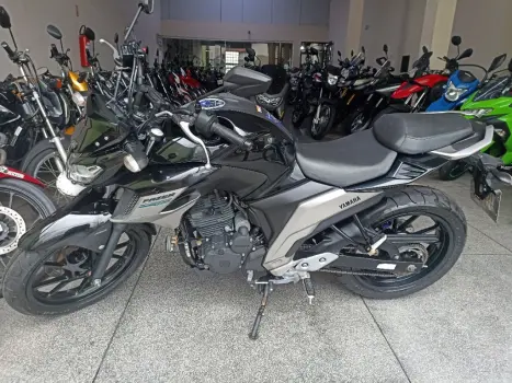 YAMAHA Factor 125 K, Foto 2