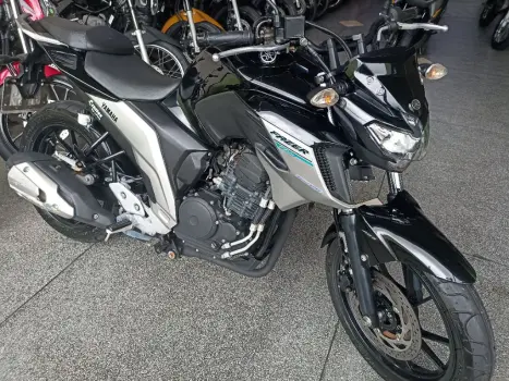 YAMAHA Factor 125 K, Foto 3