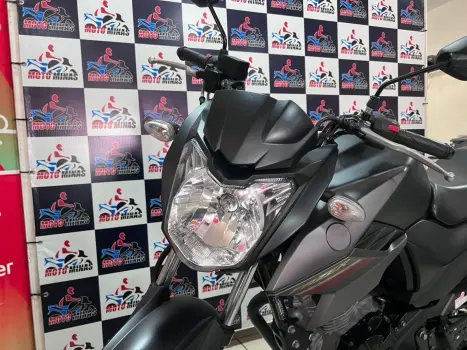 YAMAHA Fazer YS 150 SED, Foto 3