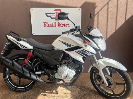 YAMAHA Fazer YS 150 SED, Foto 2