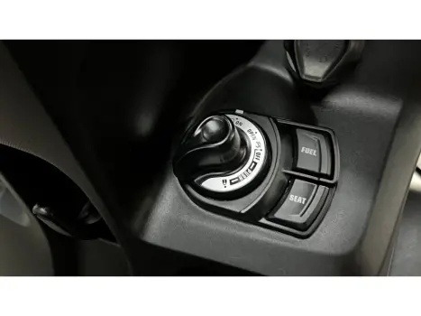 YAMAHA Fluo 125 , Foto 10