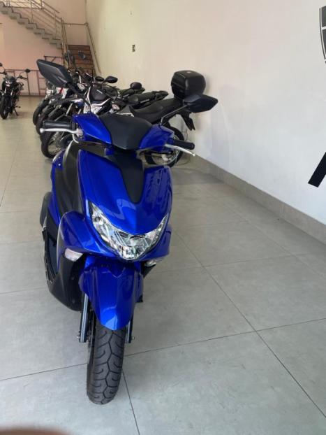 YAMAHA Fluo 125 ABS, Foto 4