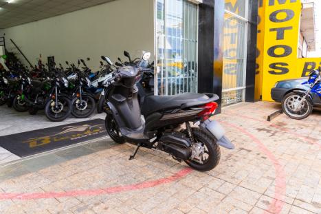 YAMAHA Fluo 125 ABS, Foto 3 YAMAHA Fluo 125 ABS, Foto 3