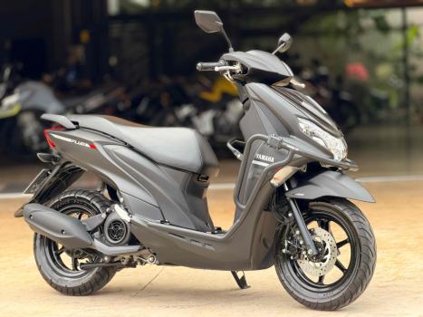 YAMAHA Fluo 125 ABS, Foto 1